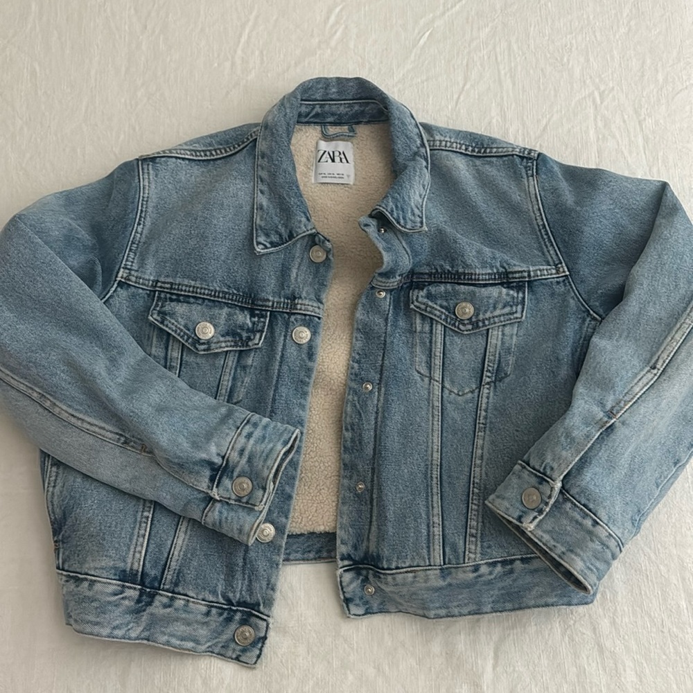 Zara denim, fleece lined jacket size xl but runs small.